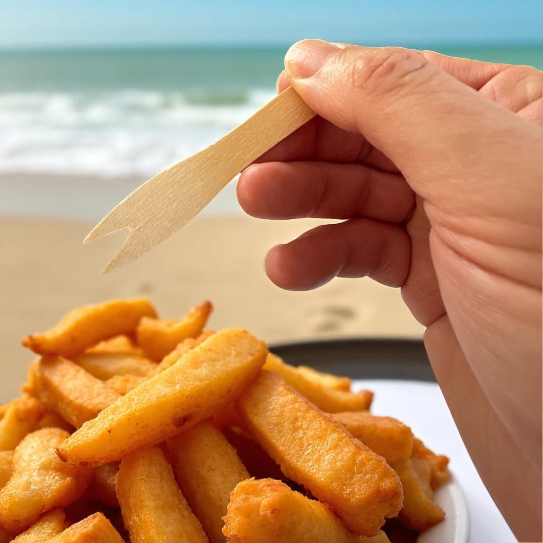 Wooden Chip Forks 90mm Lifestyle - Propus Packaging